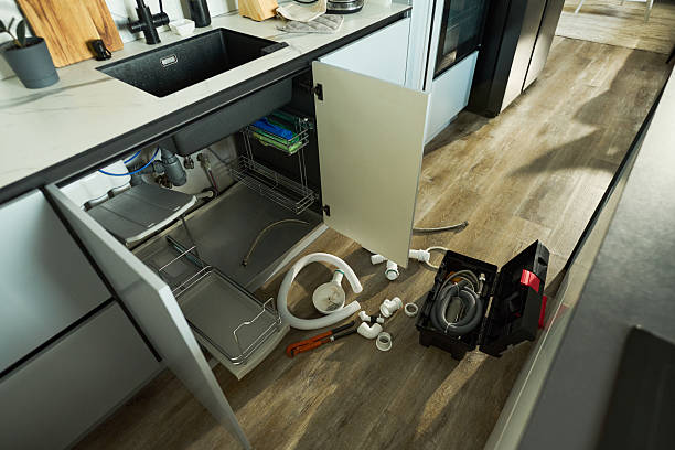 Reliable Plumbing contractor in Clinton, IA by Street Wise - Plumbing